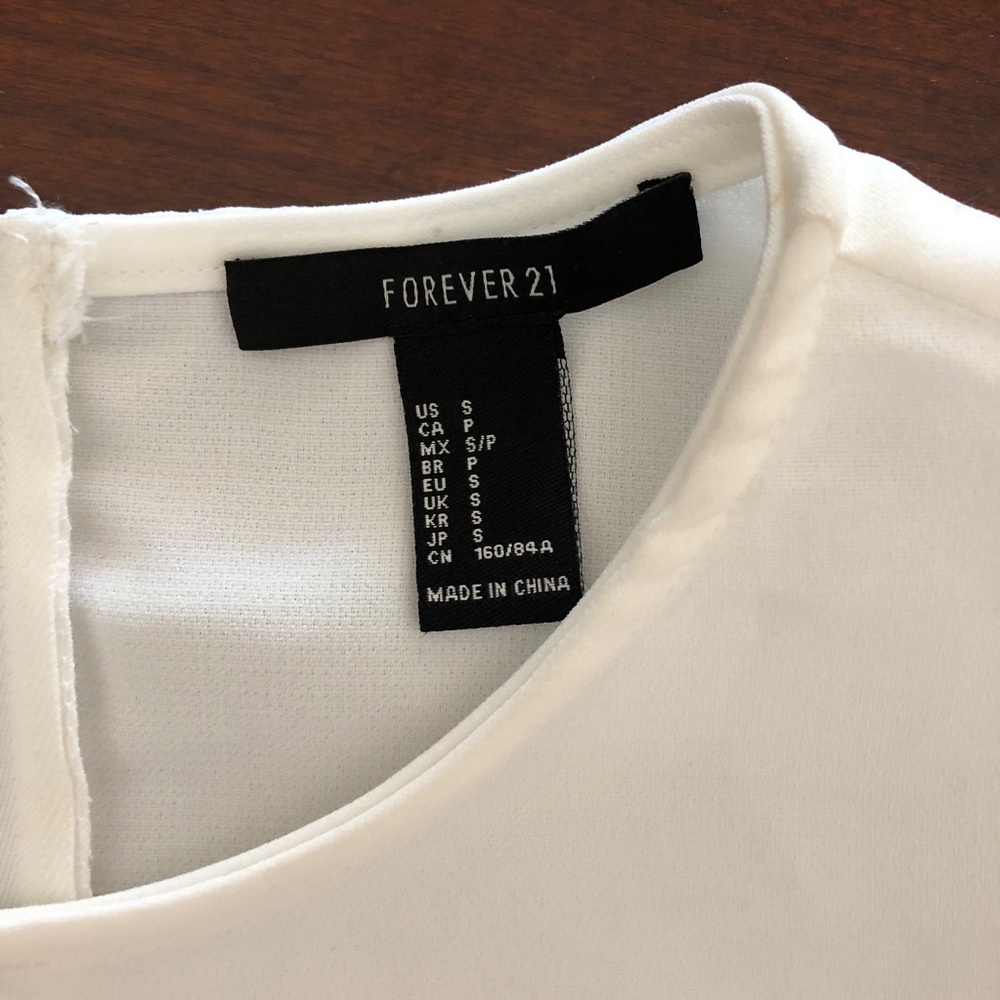 White Ruffle Crop Top - Picture 6 of 7